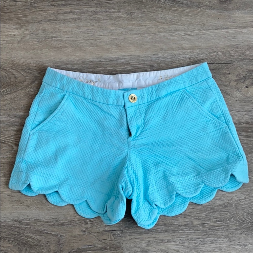 Lilly Pulitzer Buttercup Stretch Shorts